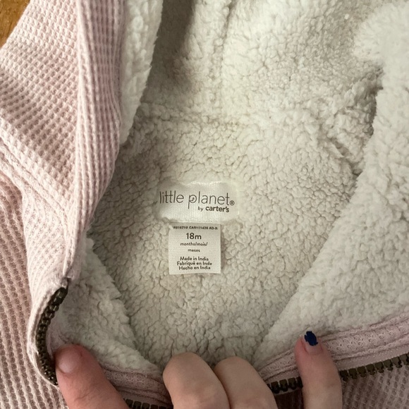 NWT Carters Little Planet fuzzy jacket size 18M light mauve pink - Picture 2 of 5